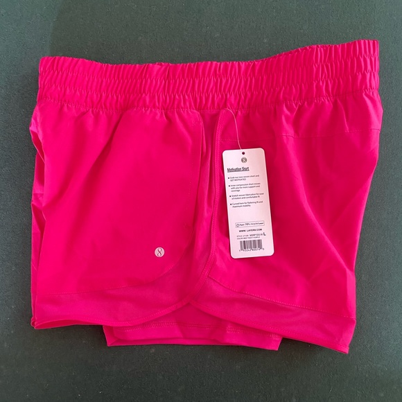 Layer 8 Motivation running shorts NWT - Picture 3 of 6